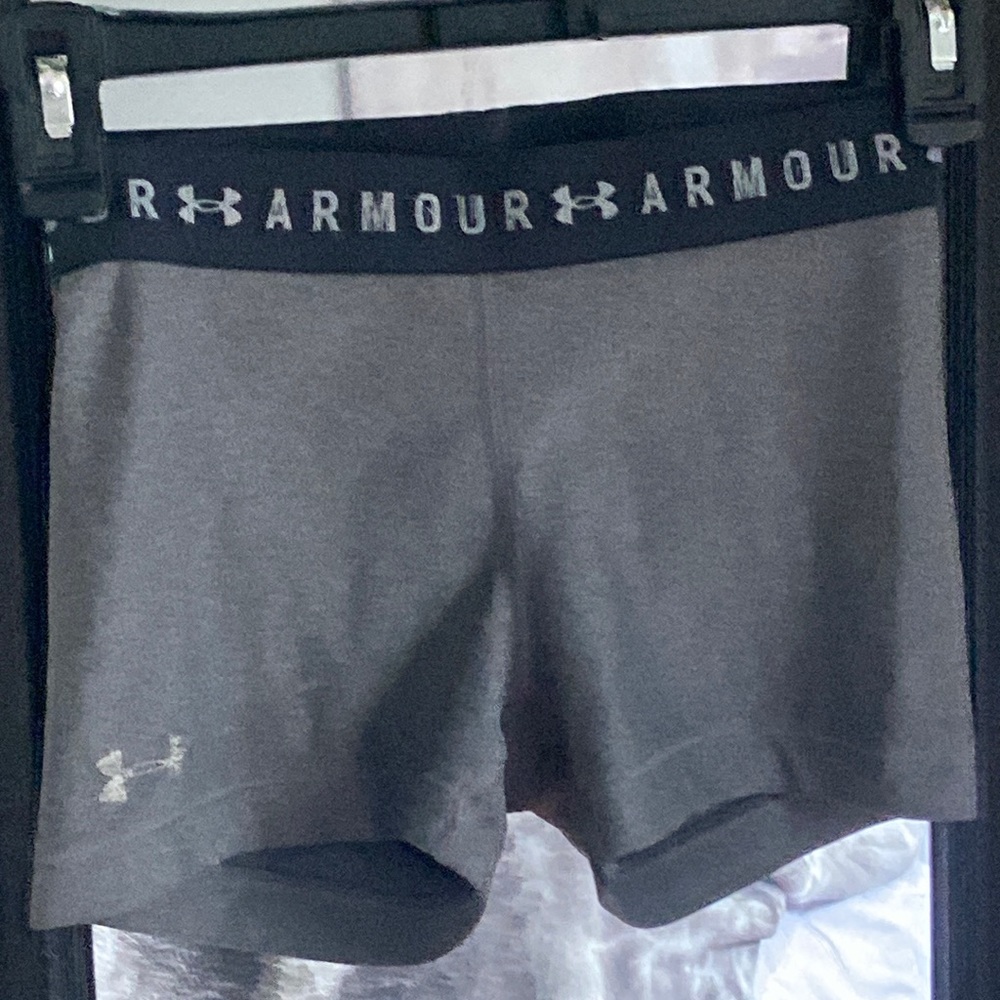 Compression shorts